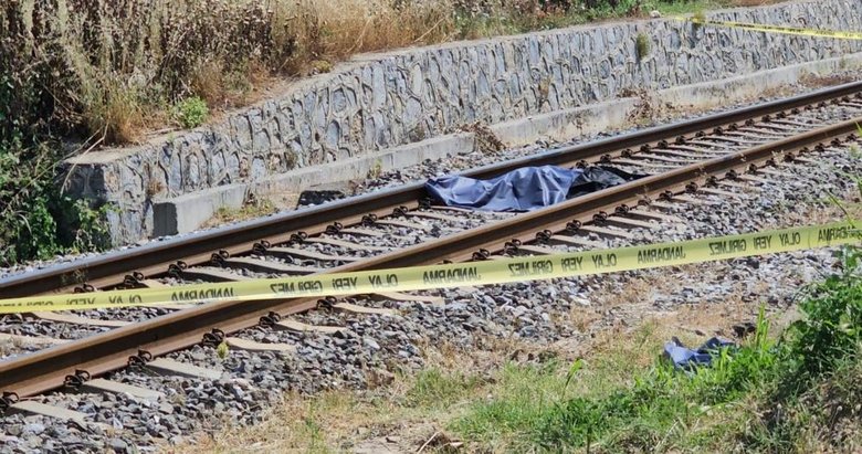 Evlenmeye hazırlanıyordu, trenin altında kalarak can verdi