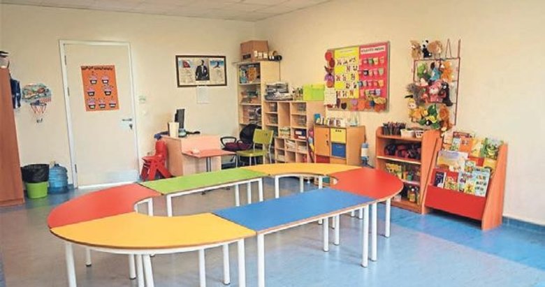 Üniversite kreş kapatma kararında geri adım attı