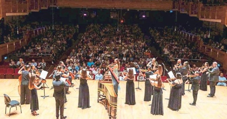 İzmir Oda Orkestrası gönüllerde taht kuracak