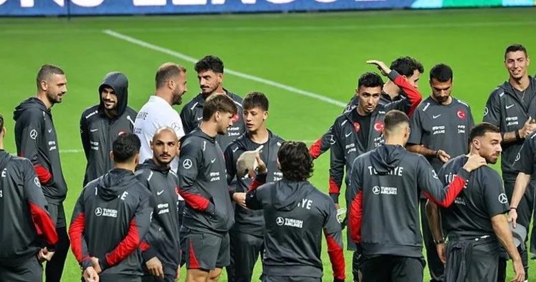 A Milli Futbol Takımı Samsun’a geldi