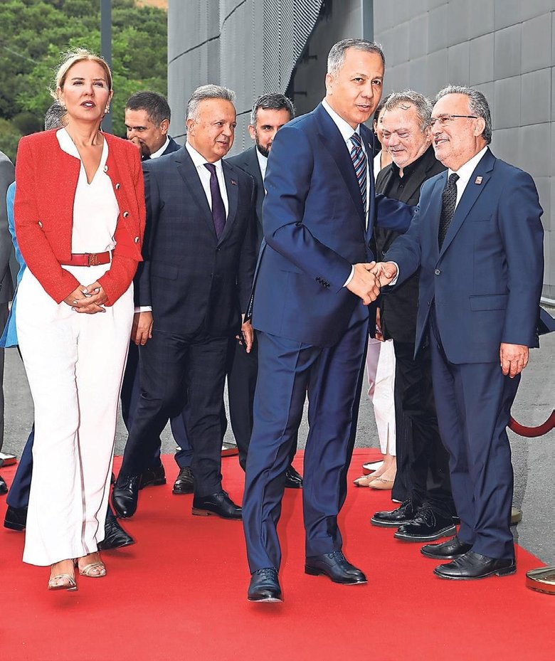 15 Temmuz’un tekrarlanmaması için operasyonlar sürüyor