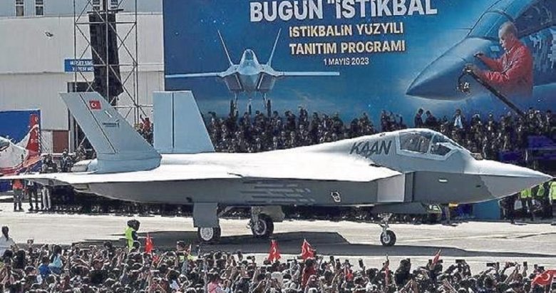 Milli Muharip Uçak KAAN için yeni imza