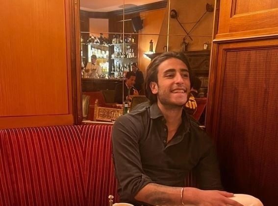 Emrecan Sabancı gittiği mekanda olay çıkardı! Sandalyeler ve yumruklar havada uçuştu