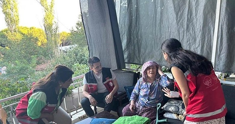 Aydın’da çıkan orman yangınından etkilenen vatandaşlar için destek