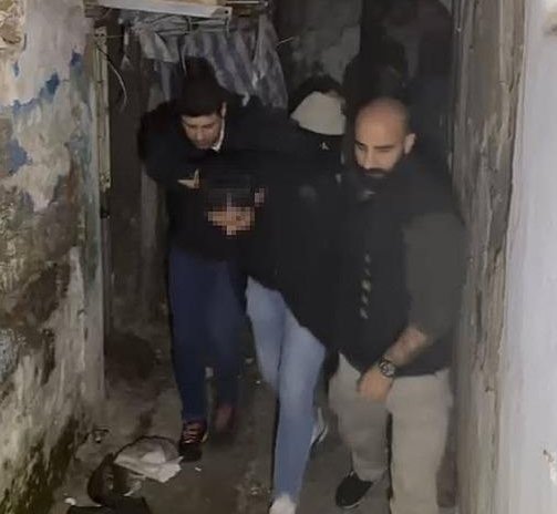 Torbacı çıktı! Evinde bakın neler bulundu?