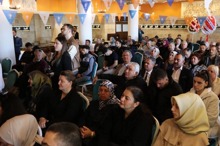 AK Parti Çanakkale’de Milletvekili adaylarını tanıttı