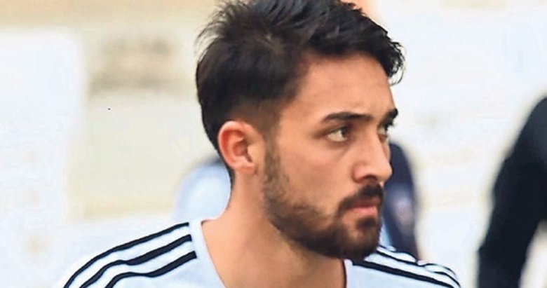 Onur Efe’ye ‘Süper’ kanca