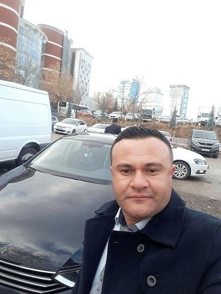 Boyanmak üzere kendisine teslim edilen otomobille ortadan kayboldu