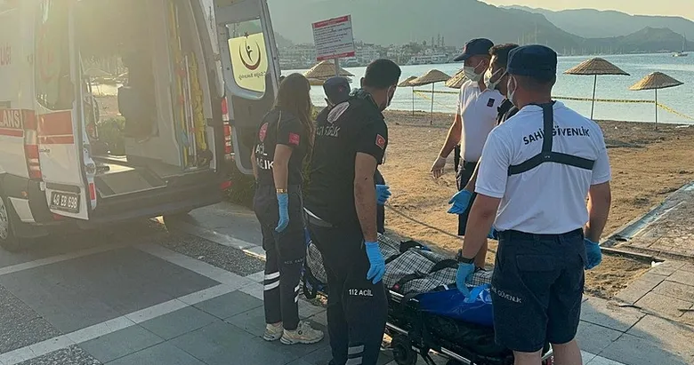 Muğla Marmaris’te denizde erkek cesedi bulundu