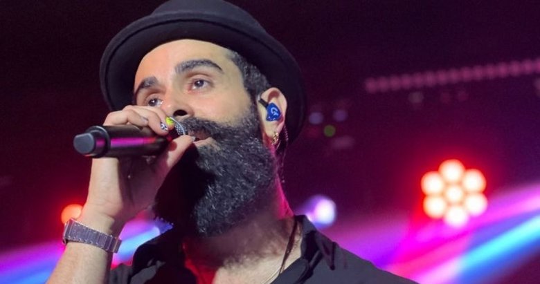 En sevilen şarkısını Kolçak için söyledi