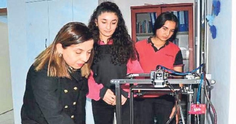 Hiçbir öğrenci bu turnikeden kaçamıyor