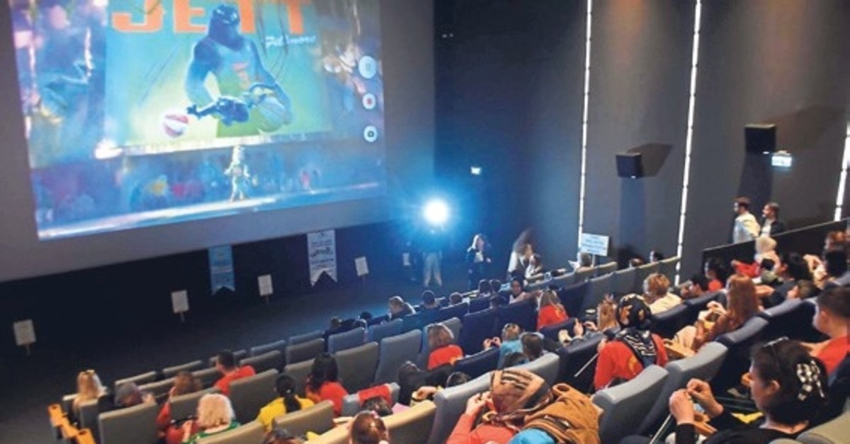 İlmek ilmek sevgi perde perde mutluluk