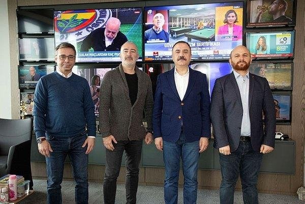 VAV TV yayın hayatına başladı! Gerçek bilgi doğru yorum bu kanalda