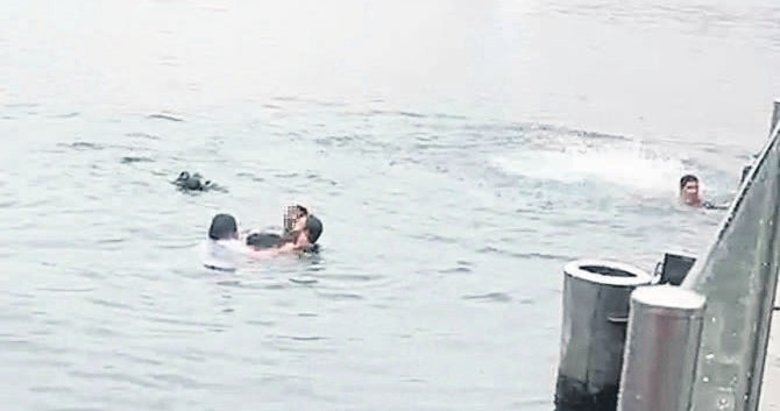 Denize düşen engelli vatandaşlardan 1’i öldü