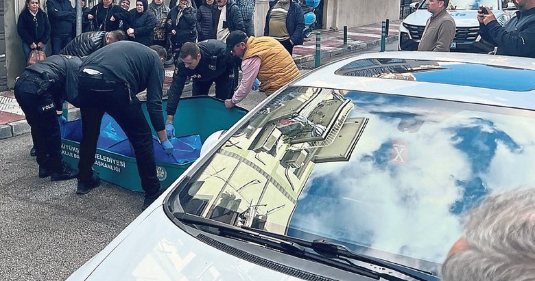 Manisa’da eşini uykusunda acımasızca katletti