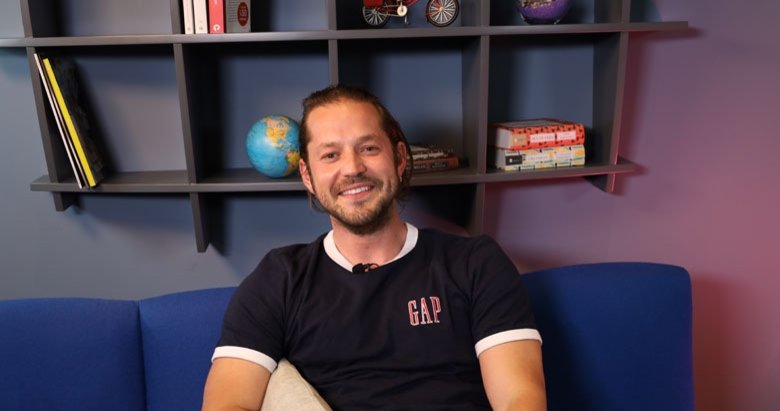 Ahmet Kayakesen: Konuk oyuncu olarak girdim, 30 bölüm oynadım!