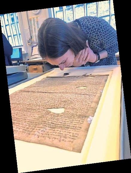 Kitaplarda saklanan geçmişin kokusu