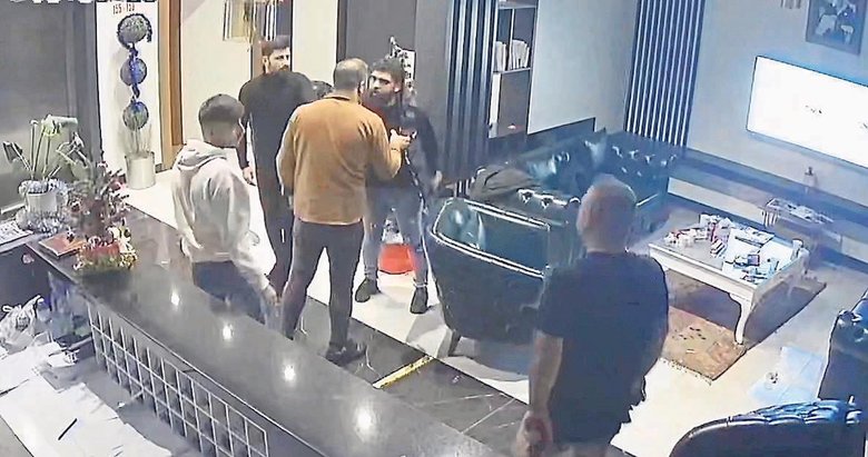 Nefsi müdafaaya tutuksuz yargılama