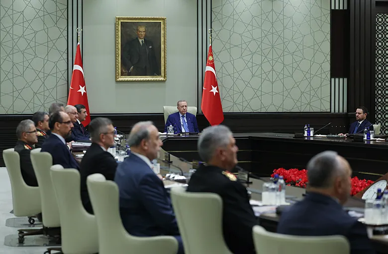 bestepedeki-kritik-zirveden-tavizsiz-mesaj-mgk-bildirisinde-hangi-basliklar-one-cikti-1790792118675.png