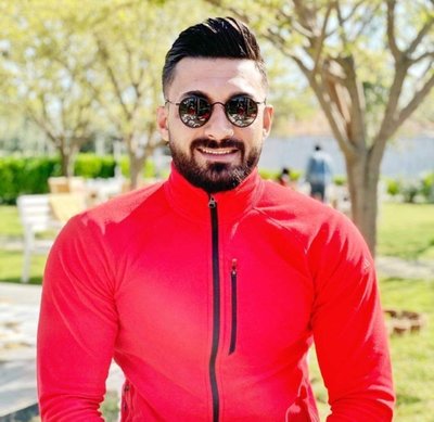 Çeşme’de hareketli saatler! Gece kulübü önünde bıçaklı kavga