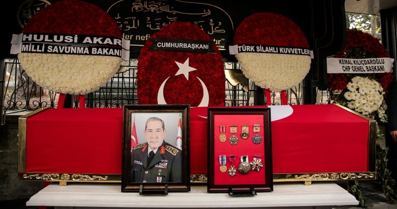 Eski Genelkurmay Başkanı Büyükanıt son yolculuğuna uğurlandı