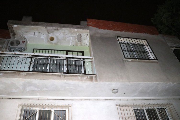 İzmir’de korkunç cinayet! Annesini kabloyla boğup...