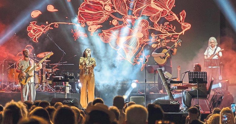 Hayko ve Ceylan’dan Fuarda unutulmaz iki konser