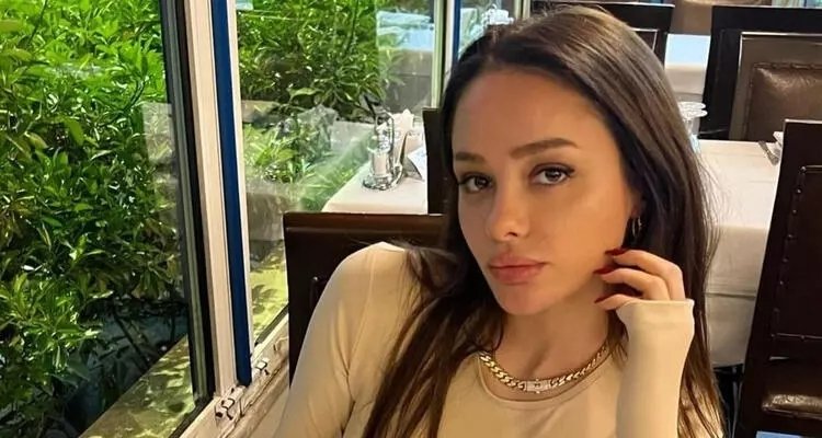 Akasya Durağı’nın Dilek’i Pelin Sönmez tek celsede boşandı