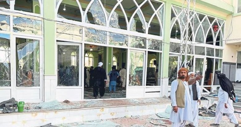 Afganistan’da yine cuma namazına saldırı: En az 47 ölü