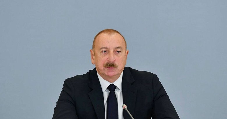 Azerbaycan’da erken seçim kararı alındı