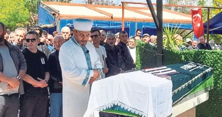 Evlat acısına kalbi dayanmadı