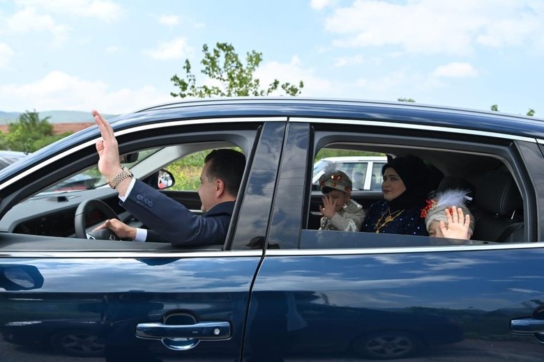 TOGG Balıkesir’de şehit çocuklarına sünnet arabası oldu