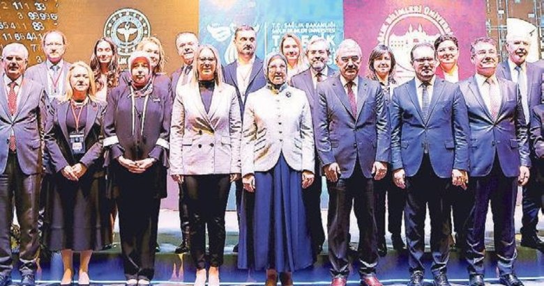 İzmir’de ‘Sağlıkta Yapay Zeka Kongresi’