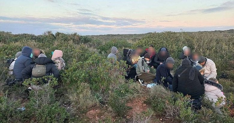 Didim’de makilik alana saklanmışlardı! İnsansız hava aracından kaçamadılar
