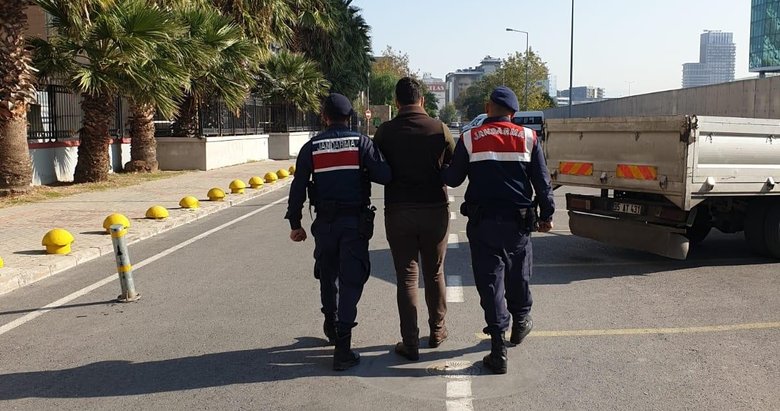 İzmir Güzelbahçe’de tekne hırsızları yakalandı