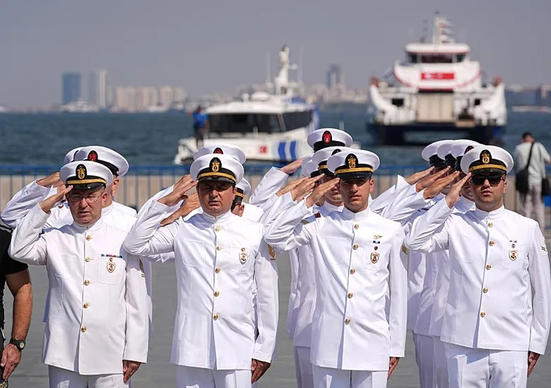 İzmir’de Denizcilik ve Kabotaj Bayramı kutlandı