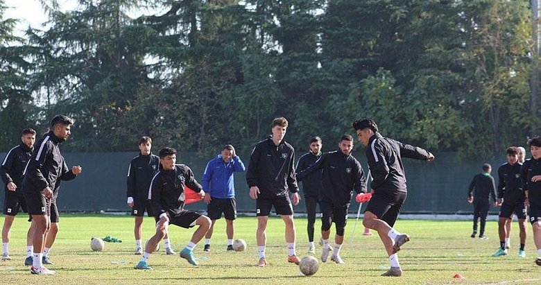 Denizlispor işi sıkı tutuyor