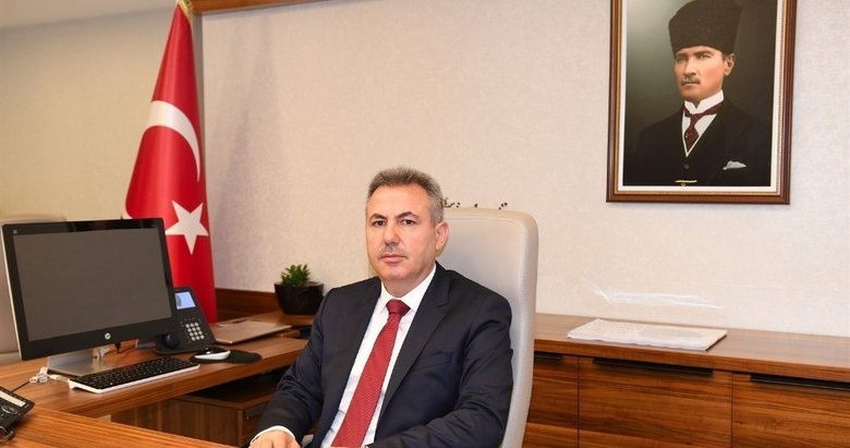Vali Elban İzmir’deki su problemine değindi: Denizden su alıp onu kullanmamız gerekiyor