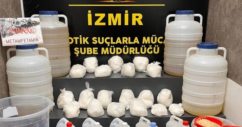 İzmir’de Narkotik ekiplerinden rekor: 112 kilonun üzerinde metamfetamin ele geçirildi