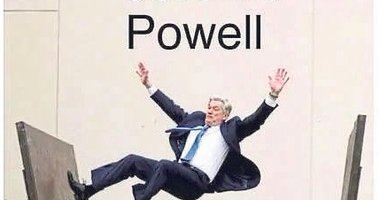 Donald Trump Powell’ı çöpe attı