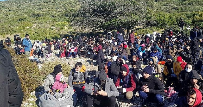 İzmir’de 492 kaçak göçmen yakalandı; 6 gözaltı