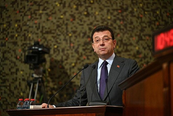 İttifakı reddeden Akşener İmamoğlu’na yüklendi