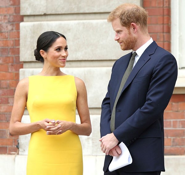 Meghan Markle’ın hamile olduğu açıklandı Meghan Markle ve Prens Harry bebek bekliyor