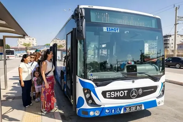 eshot-seferleri-duzenledi-torbalidan-denize-ulasmak-kolaylasti-1785826394586.png