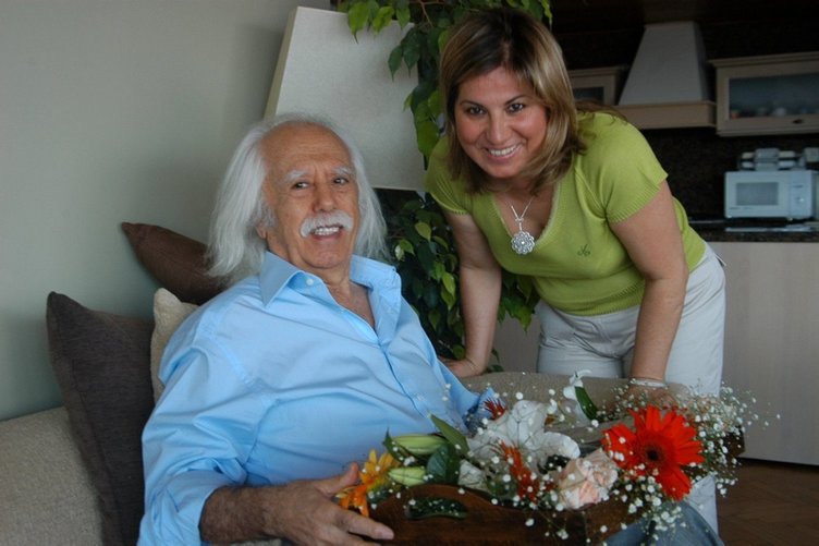 Ünlü psikiyatrist Haydar Dümen’in herkesten gizlediği üç çocuğu olduğu ortaya çıktı