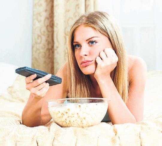 Sigara menopoz yaşını 2 yıl öne çekiyor!