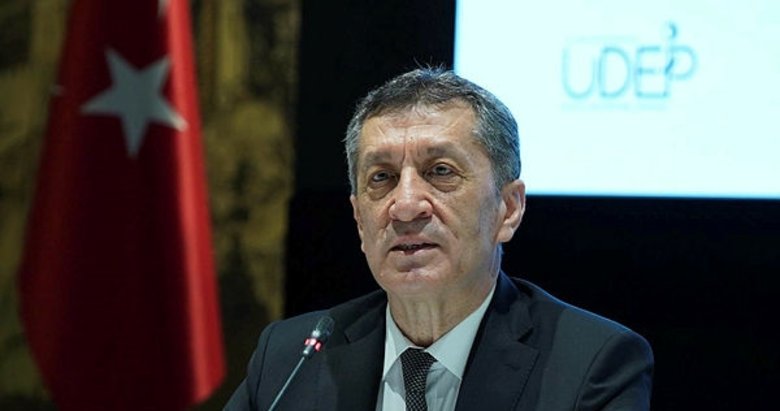 ‘Şu ana kadar 813 bin öğretmenimiz aşılandı’