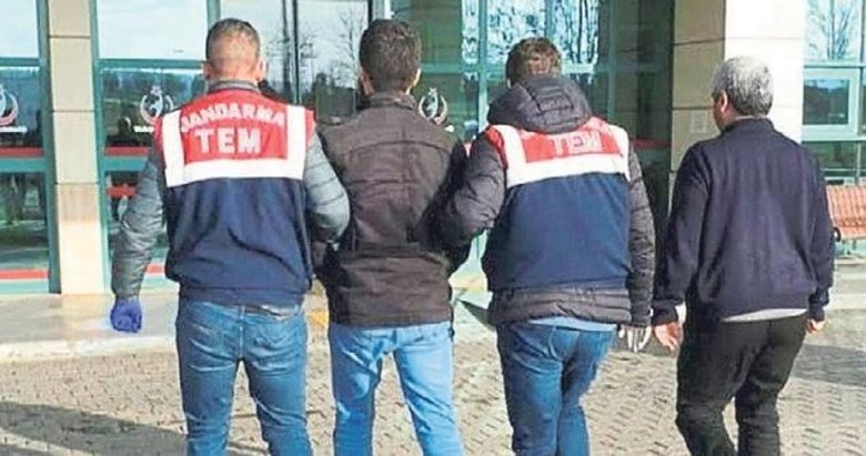 İzmir’de jandarmadan terör operasyonu: 5 kişi yakalandı
