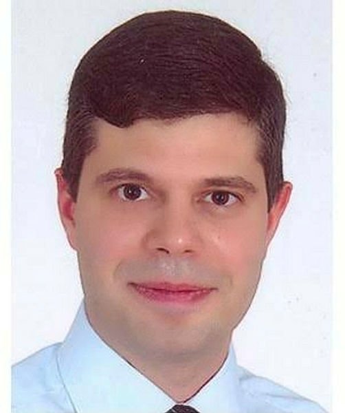 İzmir’de intihar eden profesör Tolga Fikri Köroğlu hayatını kaybetti