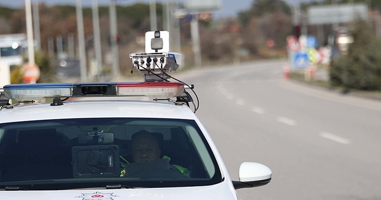 Çanakkale’de hız ihlalleri yapay zeka destekli cihazla tespit ediliyor